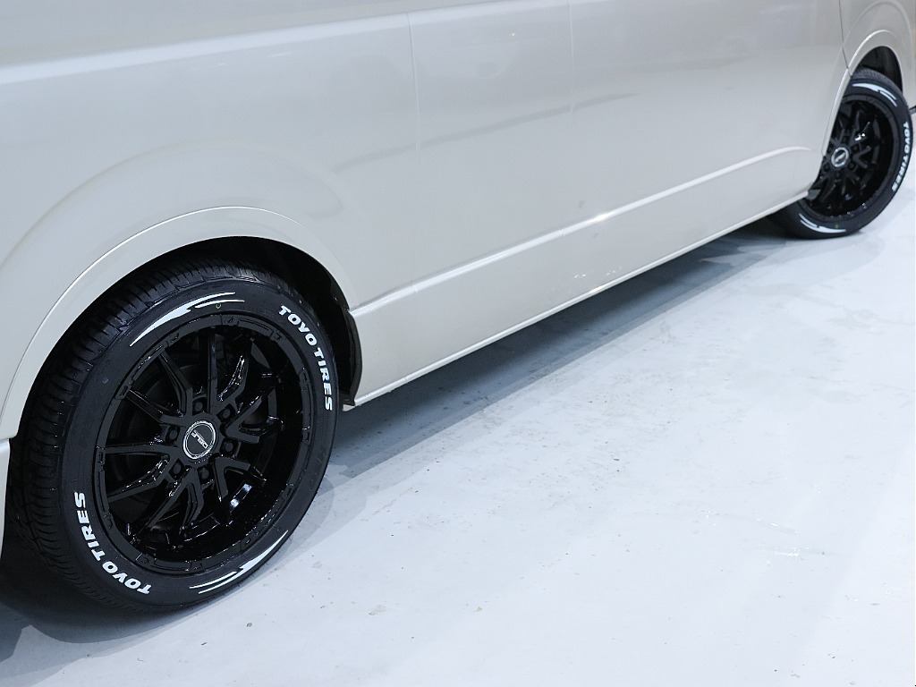 トヨタ&nbsp;ハイエース&nbsp;ワゴン2.7グランドキャビン 4WD&nbsp;【Grand Cabin】【BedKIT】&nbsp;北海道の詳細画像&nbsp;その12