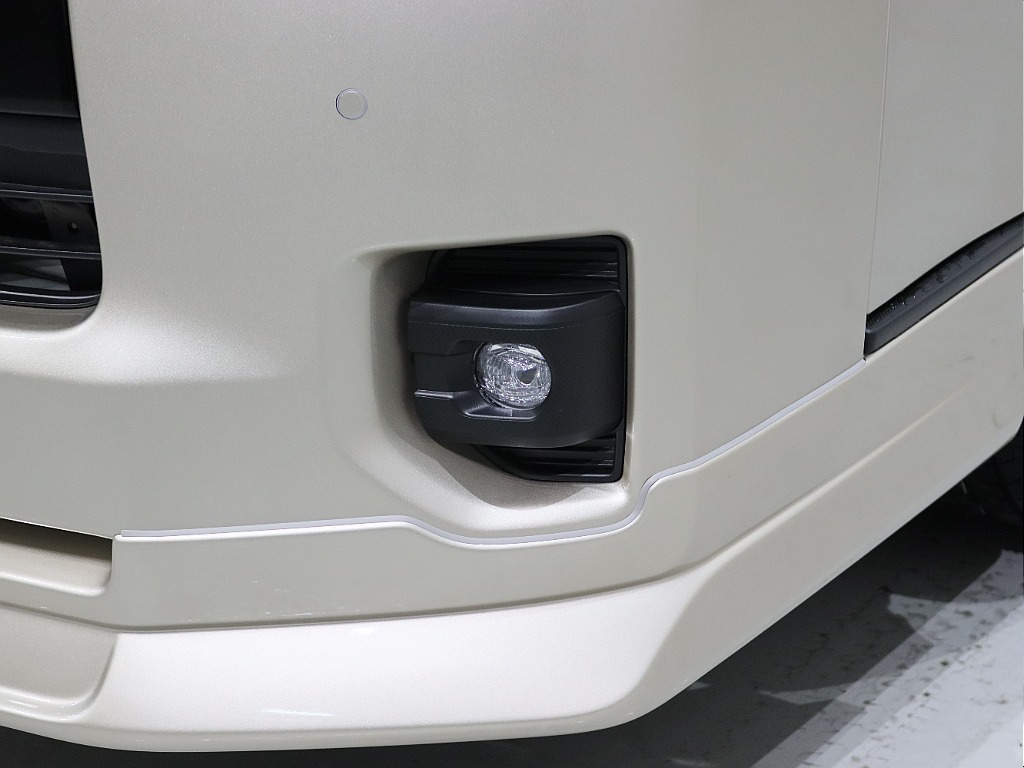 トヨタ&nbsp;ハイエース&nbsp;ワゴン2.7グランドキャビン 4WD&nbsp;【Grand Cabin】【BedKIT】&nbsp;北海道の詳細画像&nbsp;その4
