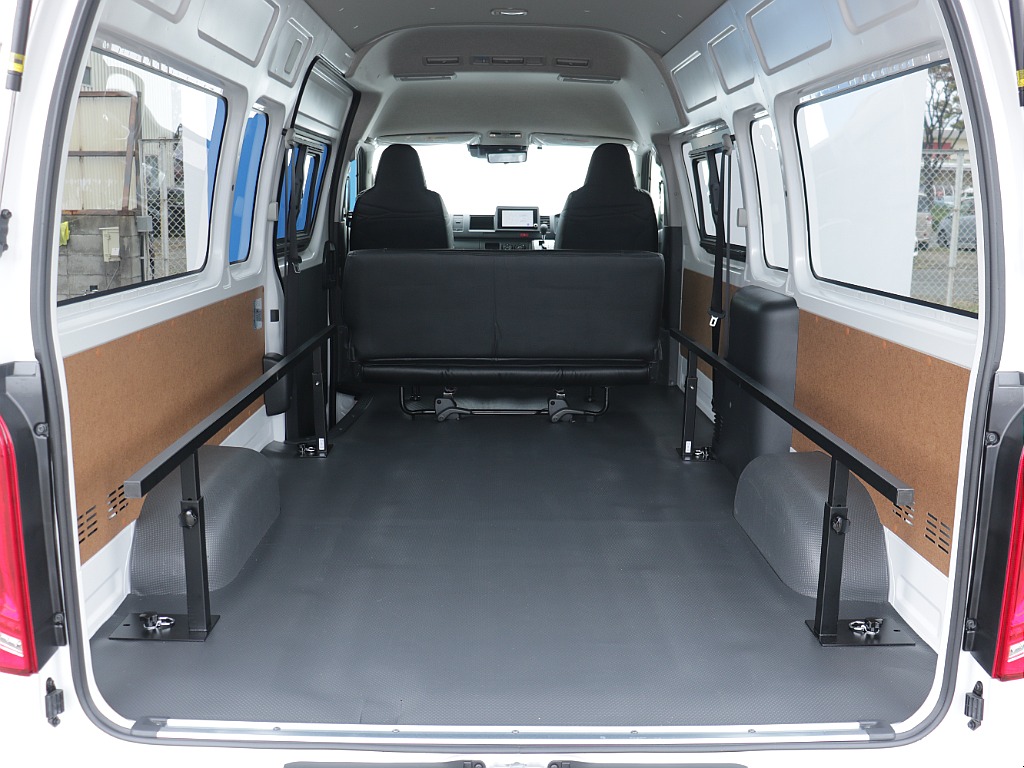トヨタ&nbsp;ハイエースバン&nbsp;4ドアバン2.8DT DXワイドSロングHRGL4WD&nbsp;ローダウン・ベッドキット&nbsp;宮城県の詳細画像&nbsp;その16