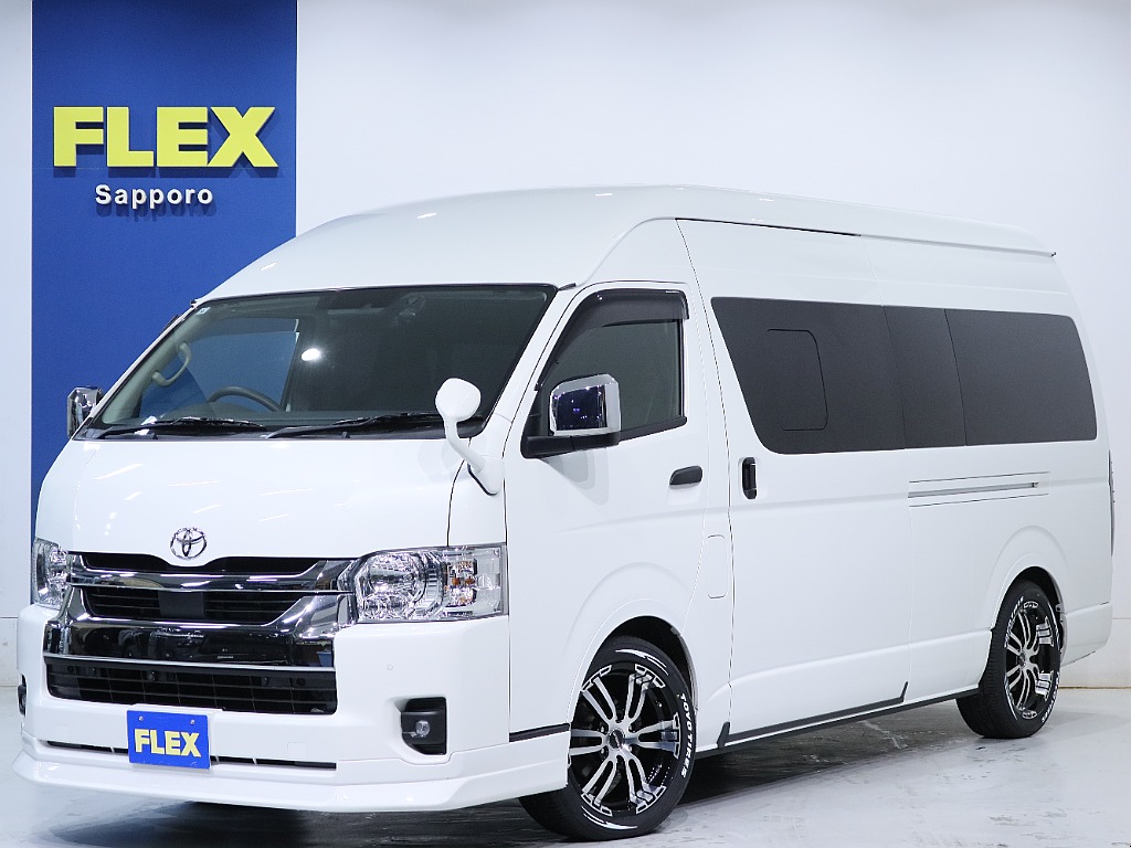 トヨタ&nbsp;ハイエースバン&nbsp;4ドアバン2.8DT DXワイドSロングHRGL4WD&nbsp;【スーパーロング】【ベットキット】&nbsp;北海道