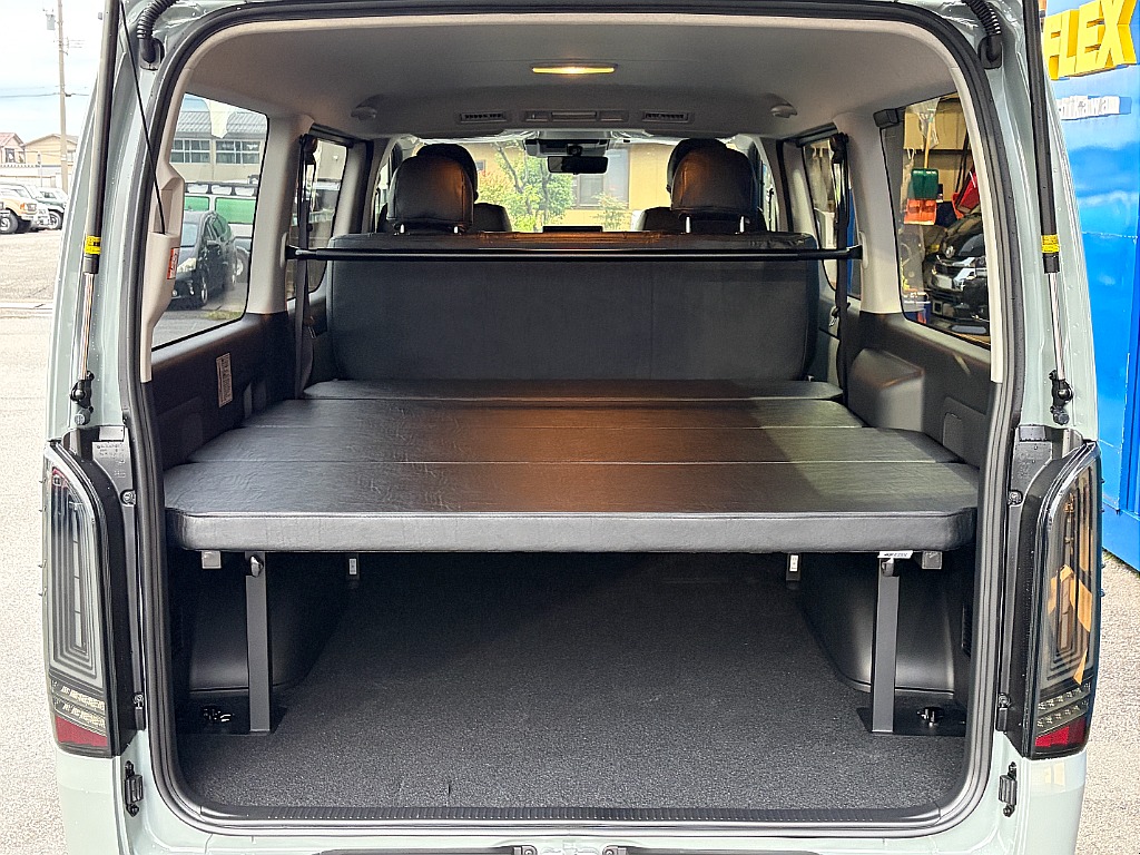 トヨタ&nbsp;ハイエースバン&nbsp;5ドアバン2.8DT スーパーGLロング 4WD&nbsp;パーキングサポート カーキ&nbsp;石川県の詳細画像&nbsp;その12