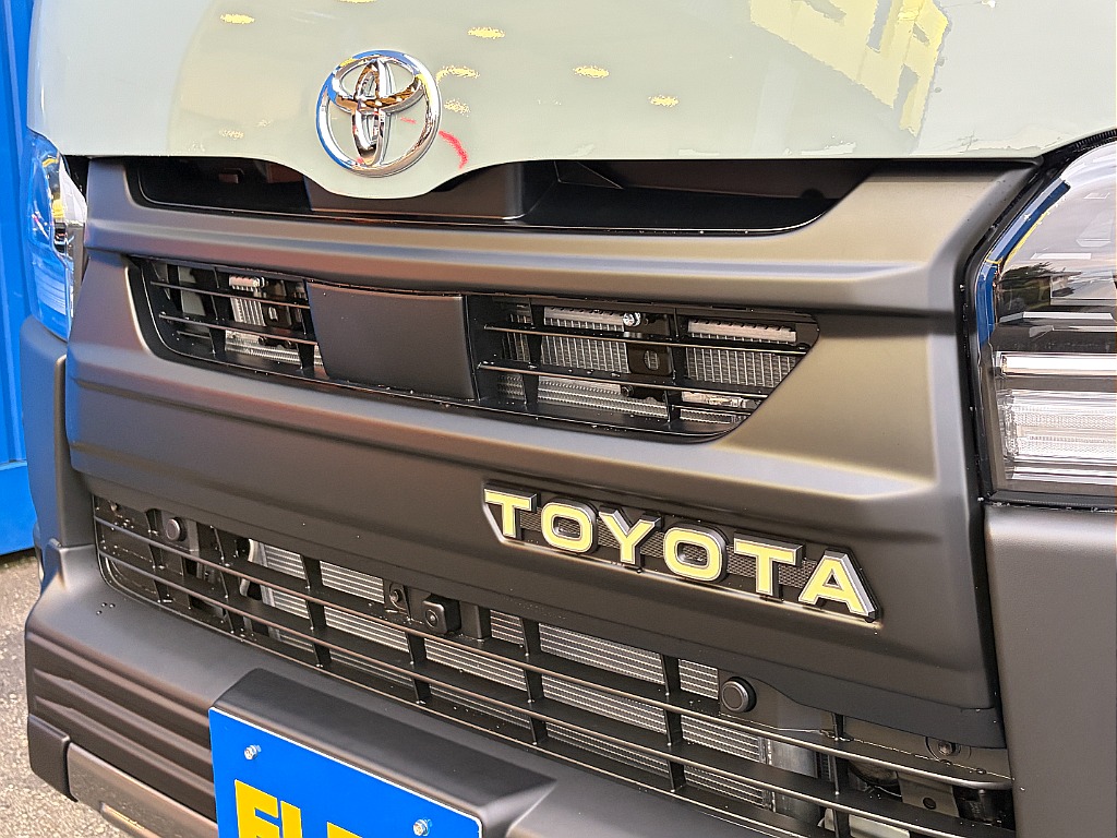 トヨタ&nbsp;ハイエースバン&nbsp;5ドアバン2.8DT スーパーGLロング 4WD&nbsp;パーキングサポート カーキ&nbsp;石川県の詳細画像&nbsp;その7