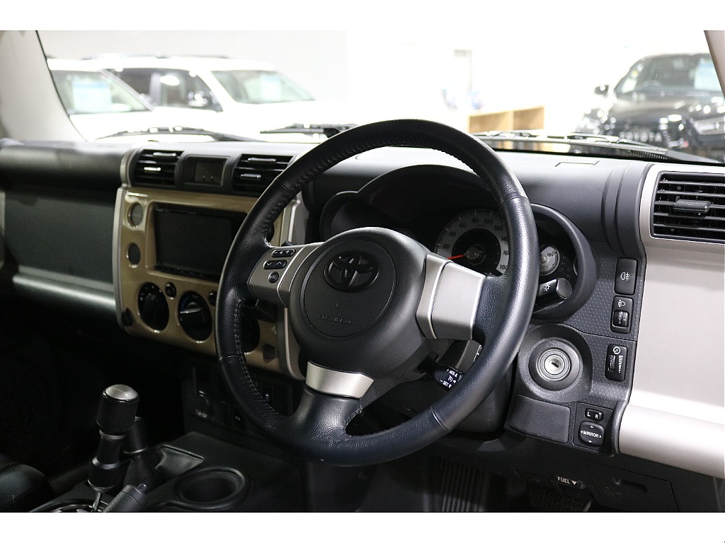 トヨタ FJクルーザー 4.0カラーパッケージ 4WD 2インチアップ 栃木県の詳細画像 その15