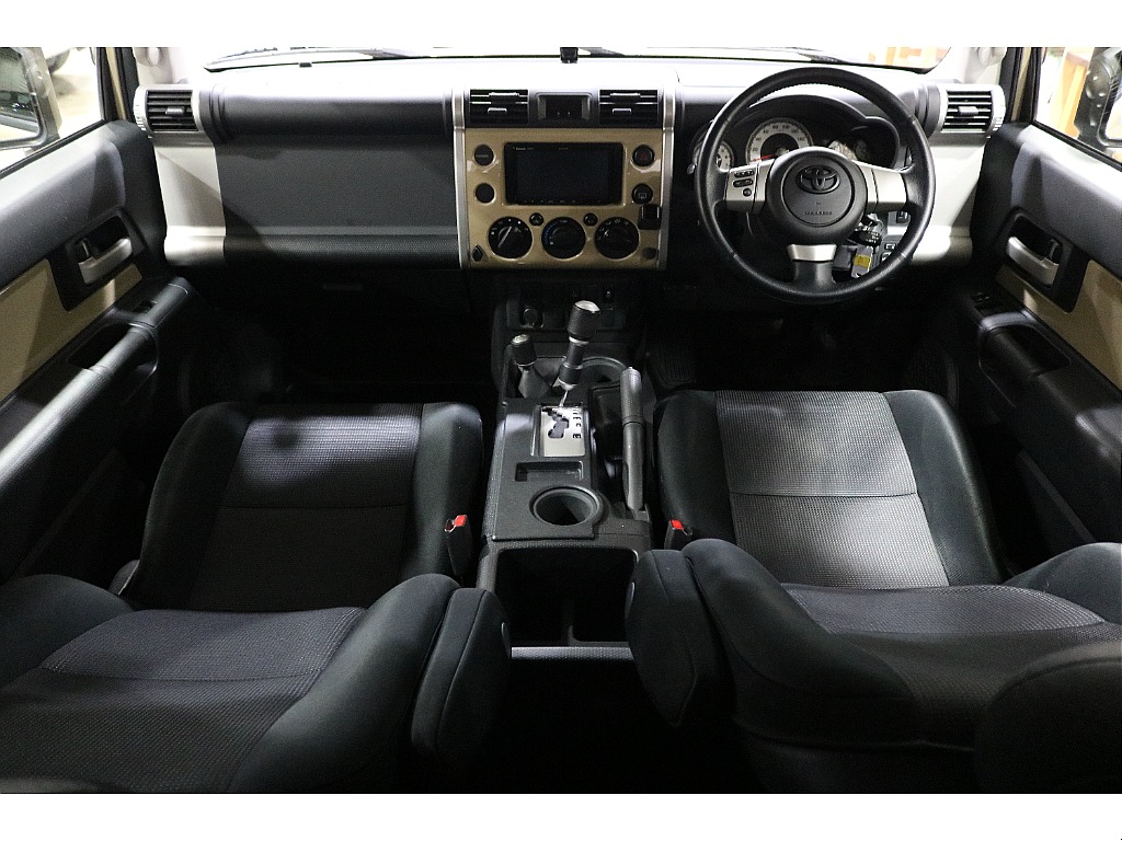トヨタ FJクルーザー 4.0カラーパッケージ 4WD 2インチアップ 栃木県の詳細画像 その3