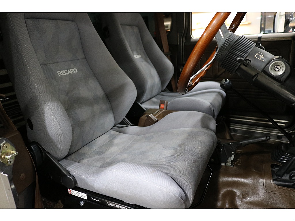 トヨタ ランドクルーザー40(6枚目)