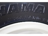タイヤサイズ：235/85R16