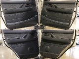 内張４面アングル。良コンディション。