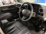 トヨタ ランドクルーザー70(3枚目)