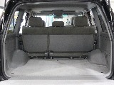 100の荷室は広大なスペースが広がります。趣味の選択肢も広がる最高な空間です。