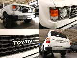 トヨタ ランドクルーザー100(12枚目)