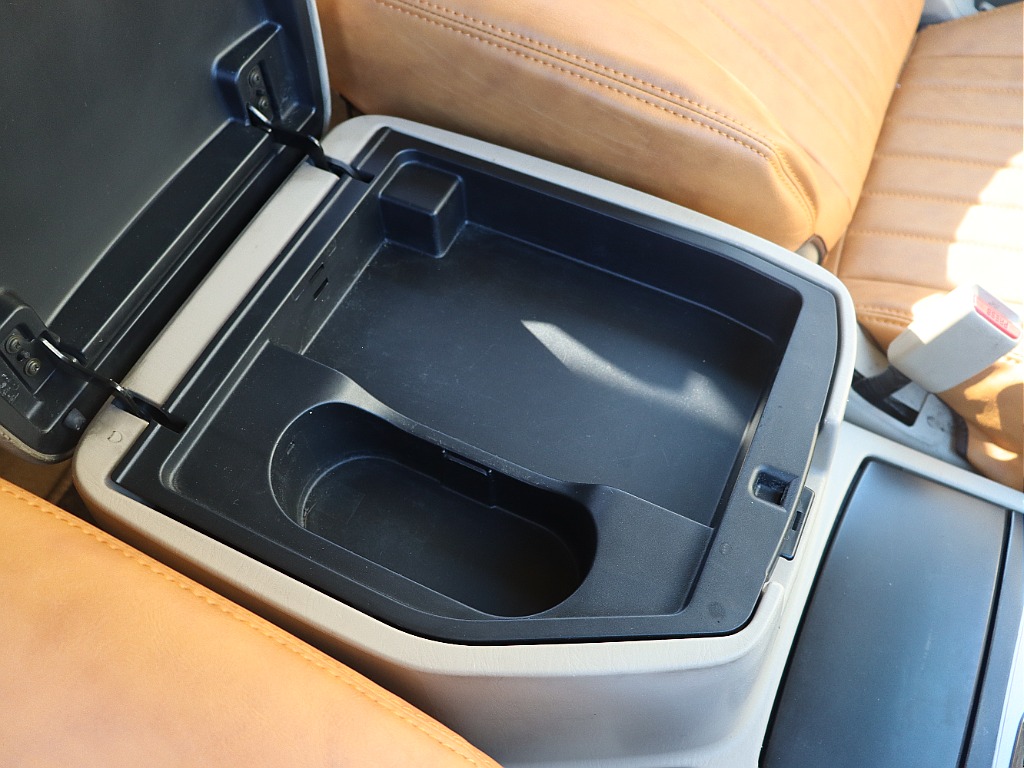 センターコンソール