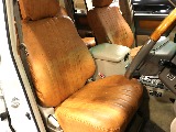 トヨタ ランドクルーザー100(4枚目)