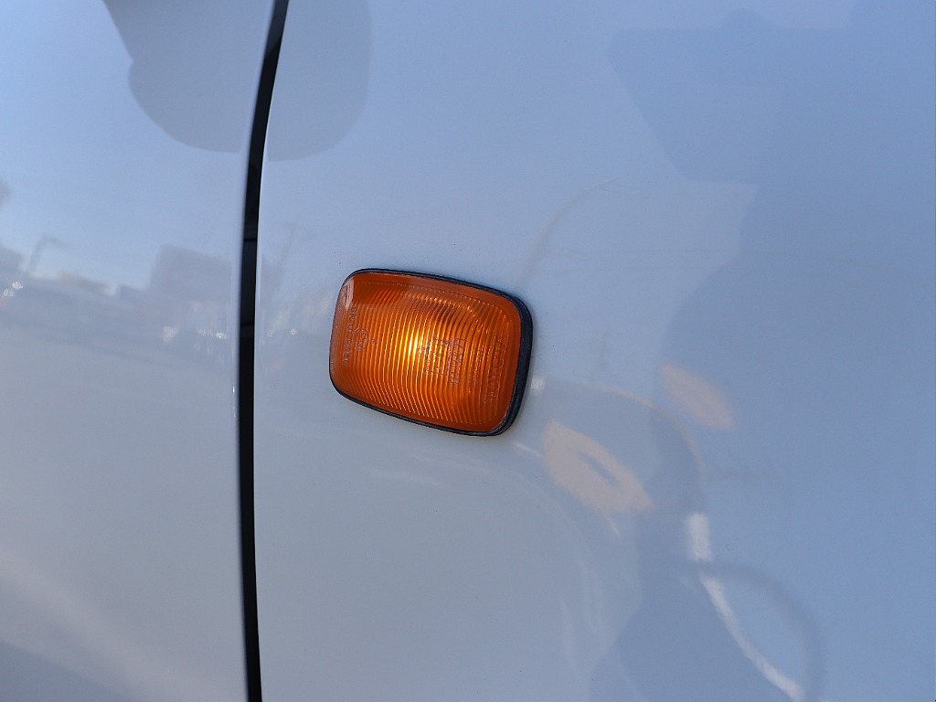 【enoca type 106×ランドクルーザーソリッドホワイト】