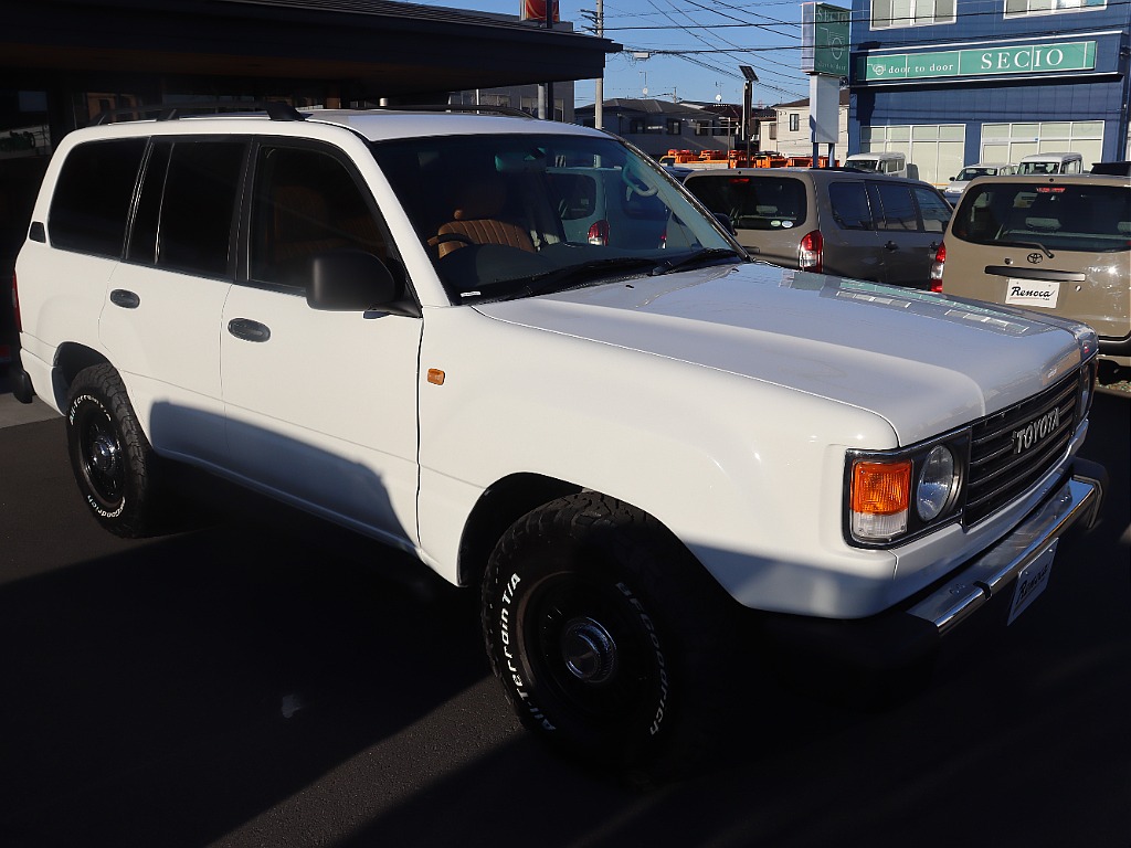 【enoca type 106×ランドクルーザーソリッドホワイト】