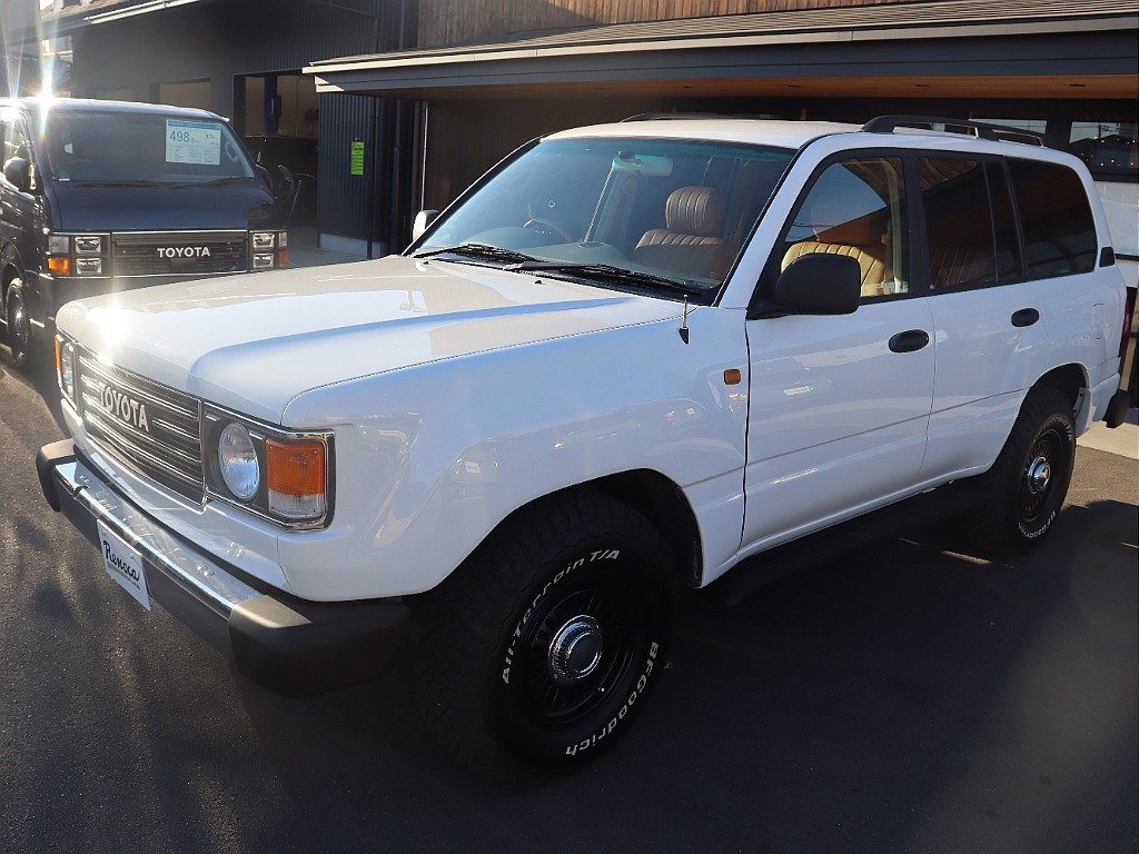 【enoca type 106×ランドクルーザーソリッドホワイト】