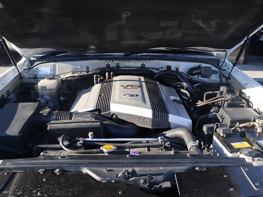 【enoca type 106×ランドクルーザーソリッドホワイト】