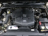 エンジンルームアングル。