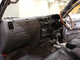 助手席から乗り込む際の視点