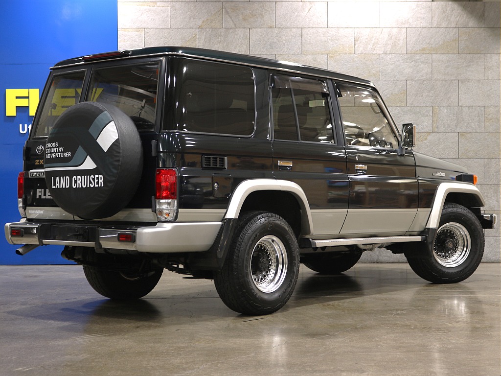 トヨタ ランドクルーザー70(20枚目)