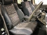 トヨタ ランドクルーザー70(4枚目)