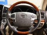 トヨタ ランドクルーザー200(5枚目)