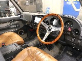 運転席に乗り込む視点に近いよう撮影に注力。