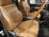 運転席シートは使用感が特に出る部分。現状もキレイに保たれております。