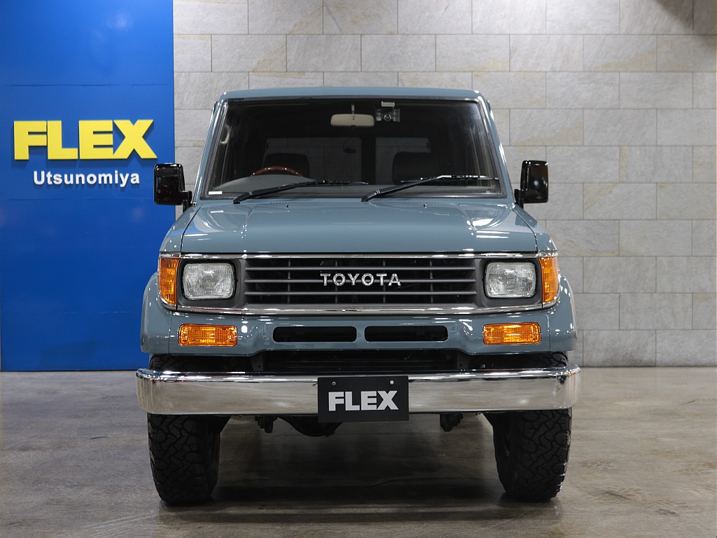 各部オレンジパーツが際立ちカッコよく見えます♪