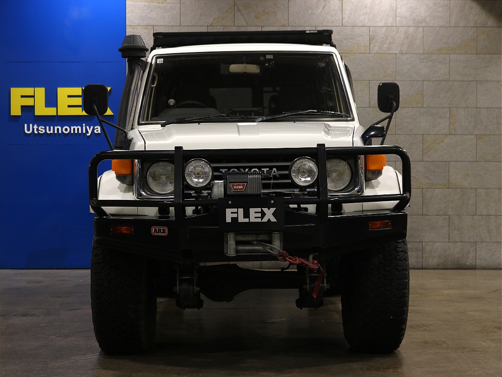 トヨタ ランドクルーザー70(16枚目)