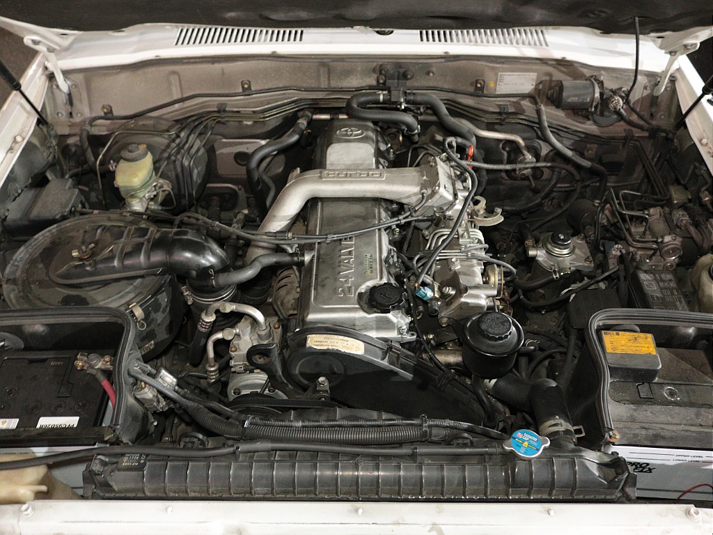 エンジンルーム