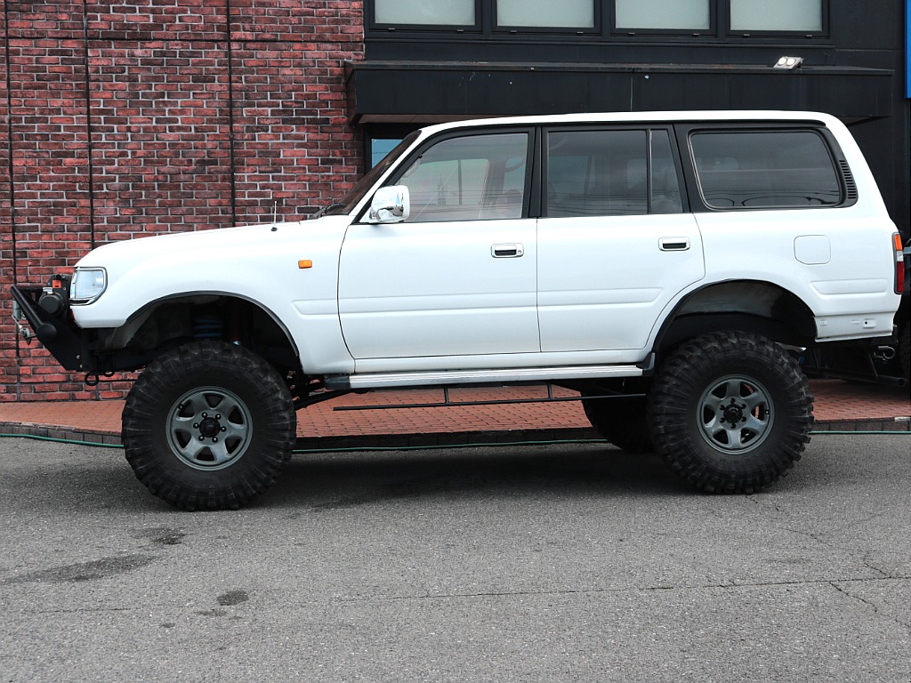 サイドアングル