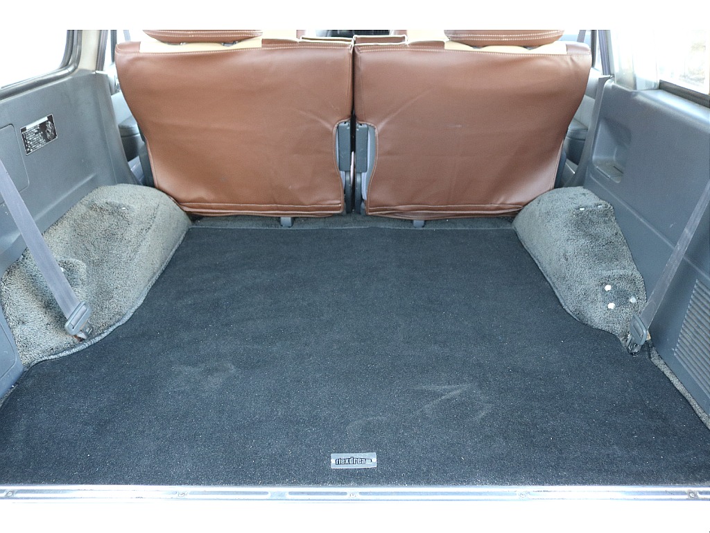 荷室には沢山の荷物を積むことが出来ます！