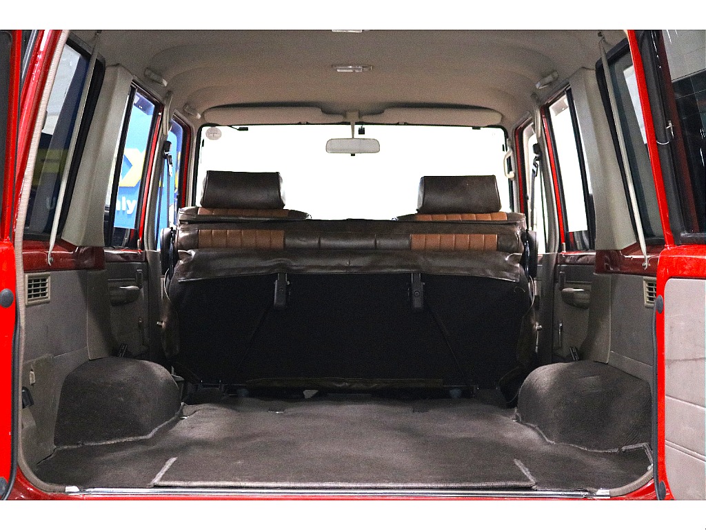 ラゲッジスペース②