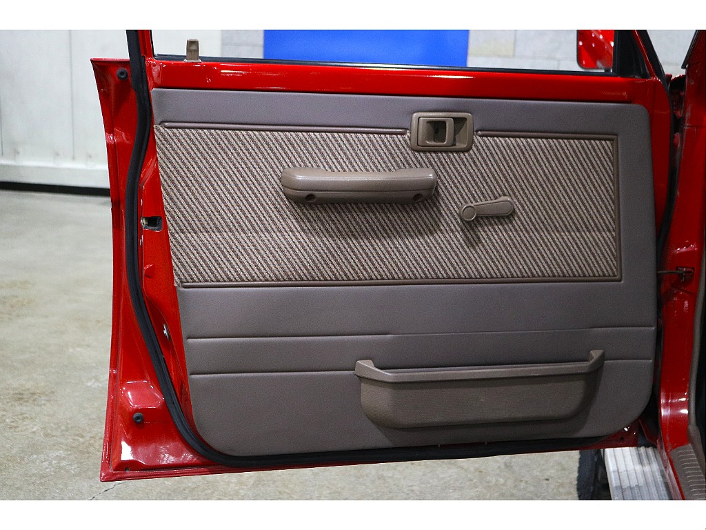 助手席ドア内張り