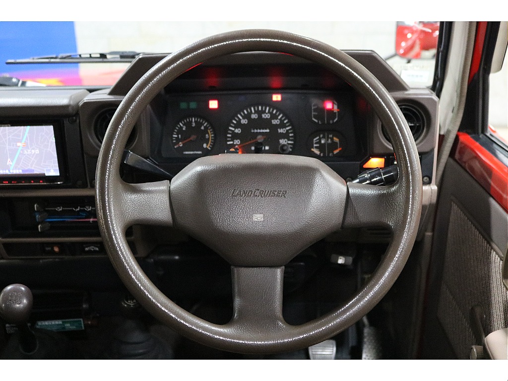 ステアリングの状態良好です