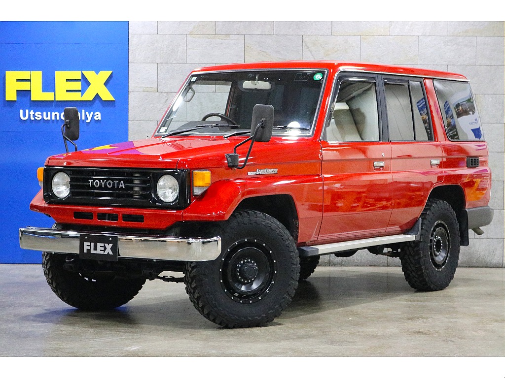 トヨタ&nbsp;ランドクルーザー70&nbsp;70 5ドア3.5ディーゼル LX 4WD&nbsp;・LXグレード・茶内装&nbsp;栃木県