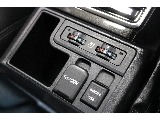 フロントは外気の影響が大きいのでシートヒーター・ベンチレーターが嬉しいですね！