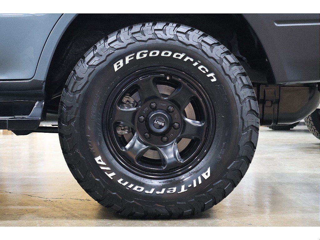 BRUTアルミホイール