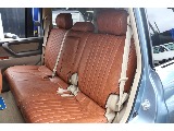 セカンドシートも新品シートカバーでシート本体も使用感は少ないです！