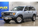メタリックブルーが光る角目4灯Renoca106入庫いたしました！