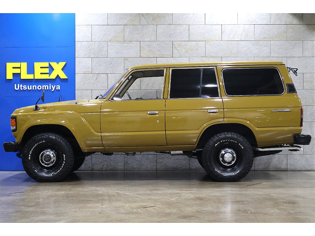 色・シルエット・仕様すべてにため息が出るほどカッコイイ・・・