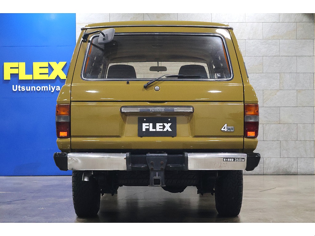 色・シルエット・仕様すべてにため息が出るほどカッコイイ・・・