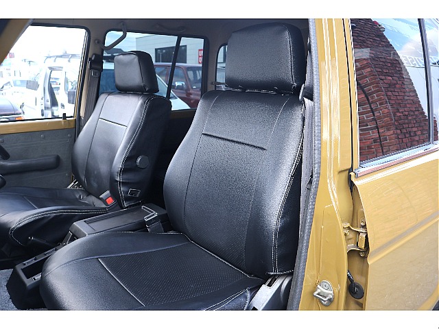 シートカバー付き