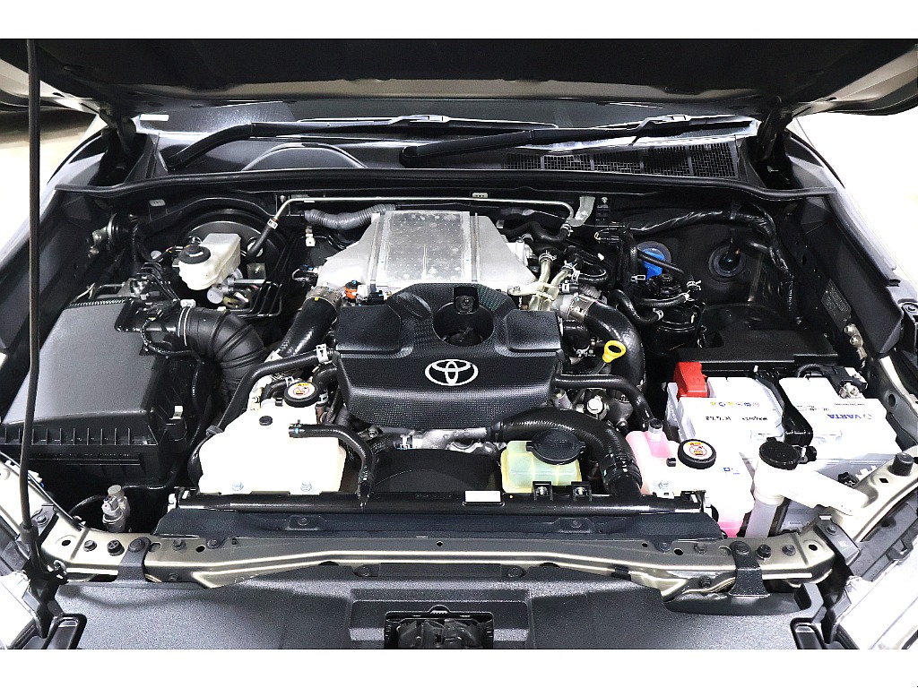 エンジンルームもキレイな状態！