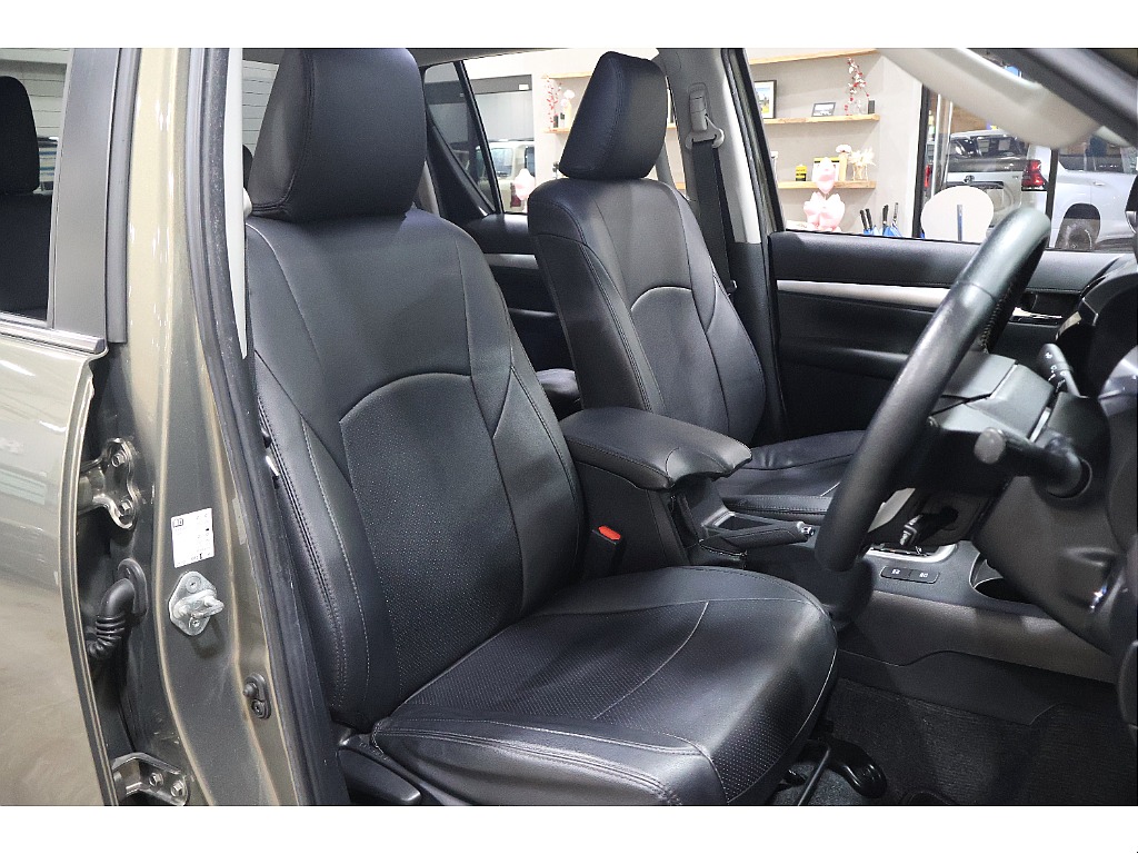 全席シートカバー付き