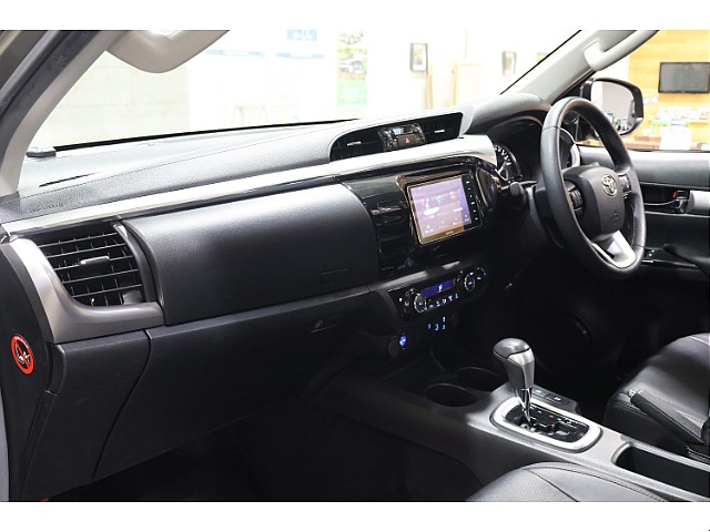 助手席乗り込み時ビュー