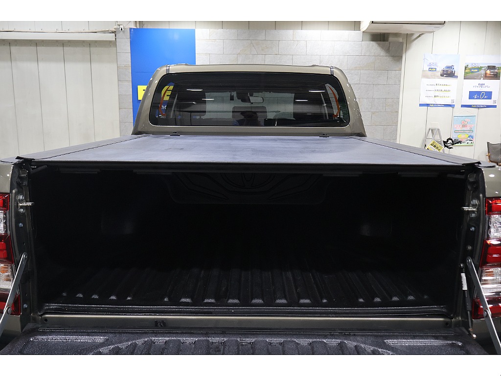 収納可能なトノカバーも付いてます！