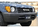 TOYOTAロゴグリルに丸目・ラプター塗装で武装！