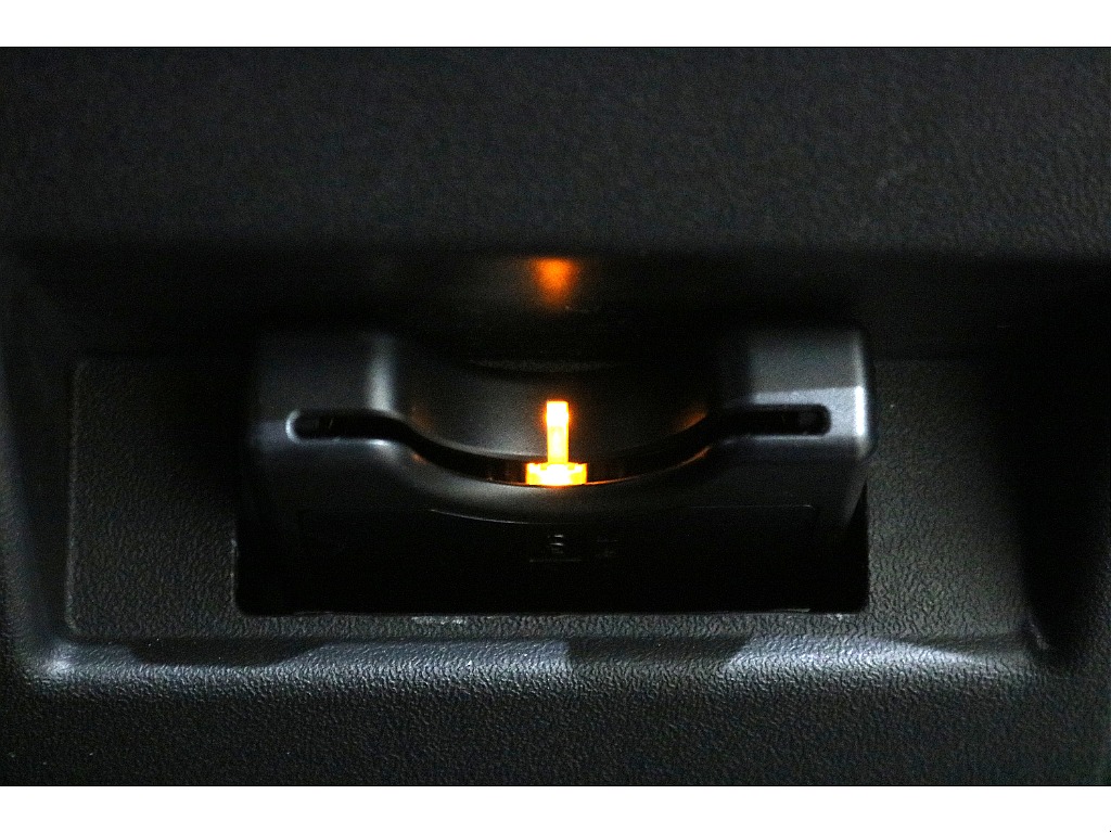 ETC車載器も装着済み