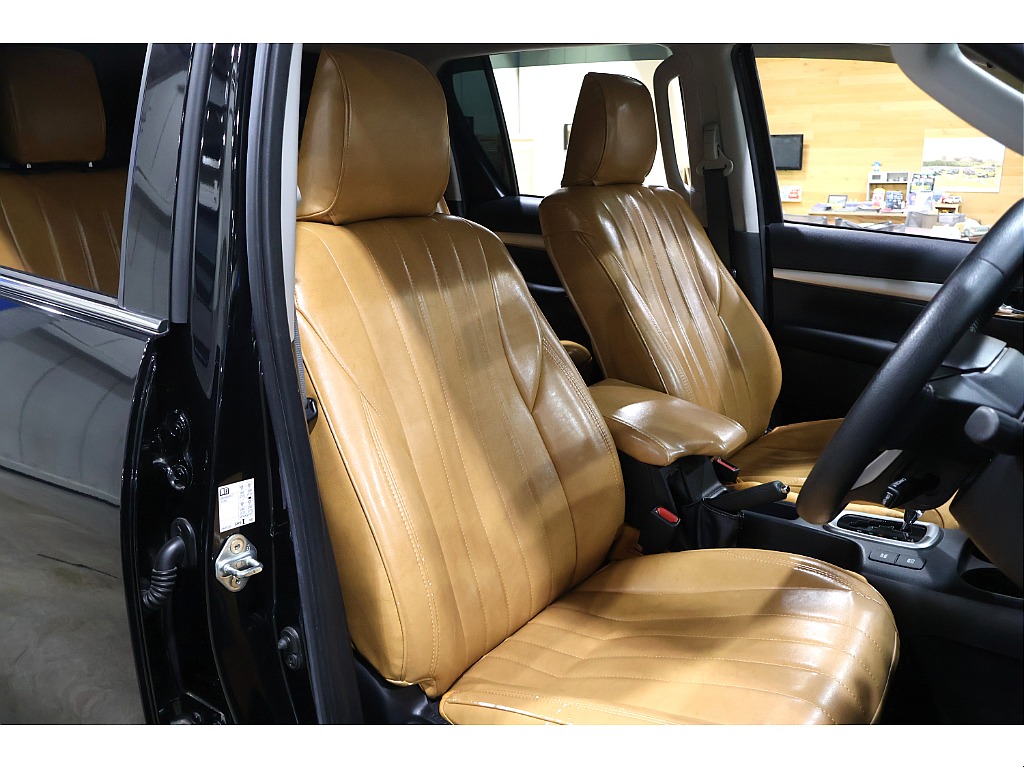 トヨタ ハイラックス(3枚目)